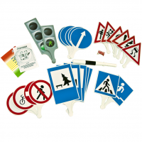 Обучающий игровой комплекс для учащихся начальных классов для ознакомления с техническими средствами организации дорожного движения